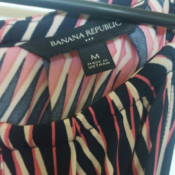 Banana Republic Pink and Black Halter Maxi Dress - Picture 2 of 7